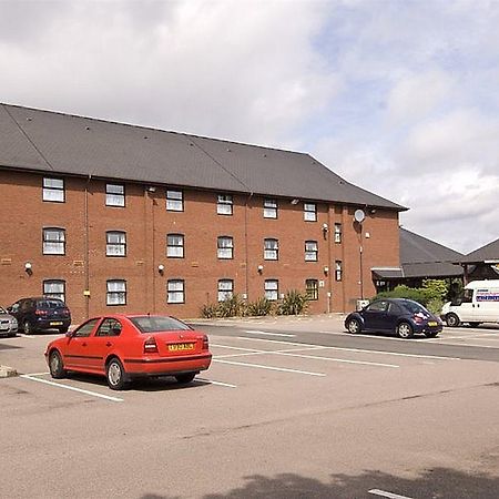 Premier Inn Birmingham City - Aston Kültér fotó