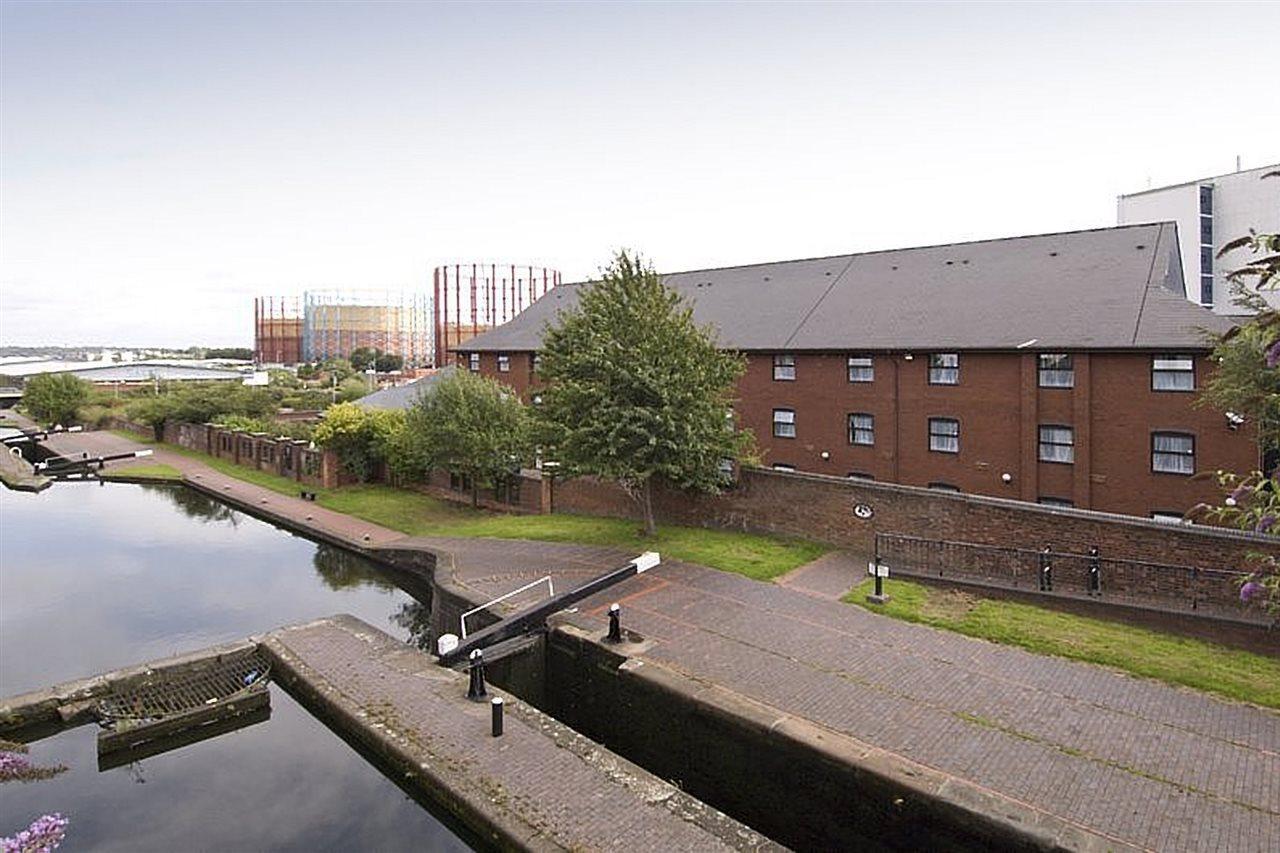 Premier Inn Birmingham City - Aston Kültér fotó