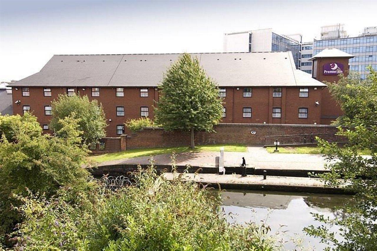 Premier Inn Birmingham City - Aston Kültér fotó